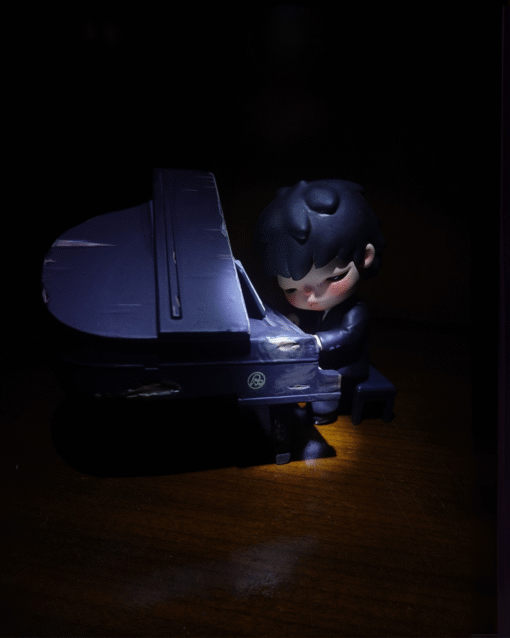 Hirono The Pianist Figure - Image 5